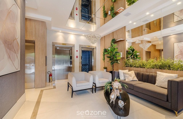 2BR apt w/BBQ 750m From Beach Rvn2003