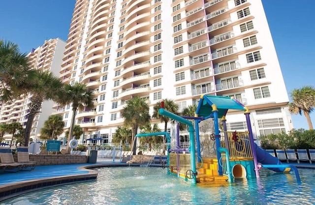 2br Deluxe Unit-Beach, Lazy River & Near Nascar!