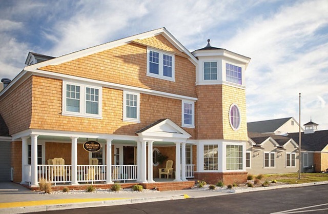 2BR Presidential Ocean Front Soundings Seaside Resort w/Amenities