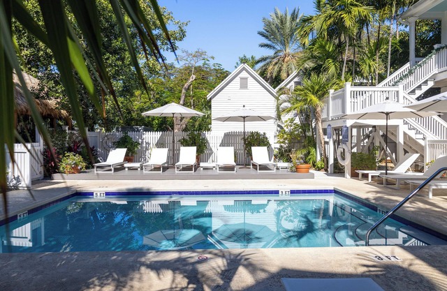 2BR Suite - Come Hide