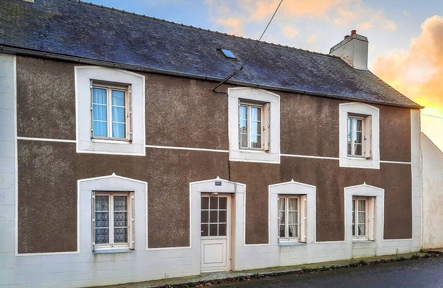 3 bedroom accommodation in Plouigneau