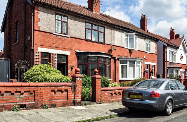 3 bedroom accommodation in Blackpool