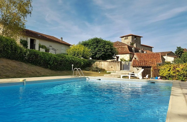 3 bedroom accommodation in Lusignac