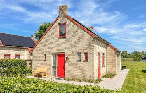 3 Bedroom Amazing Home In Ewijk