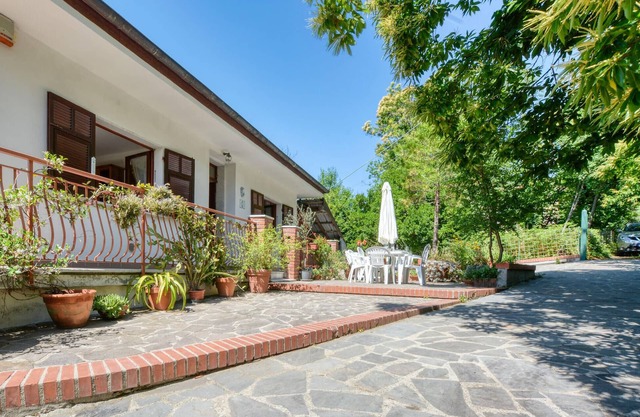 3 bedroom amazing home in Masso