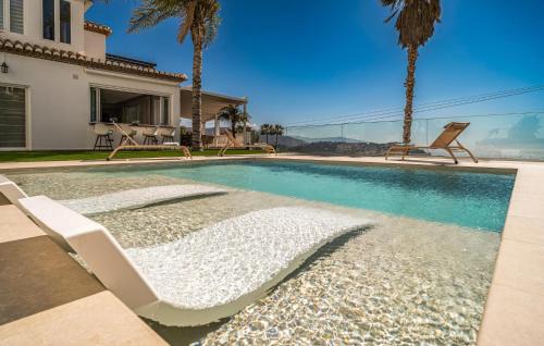 3 Bedroom Awesome Home In Almuñecar