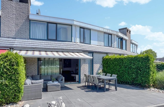 3 bedroom awesome home in Lemmer