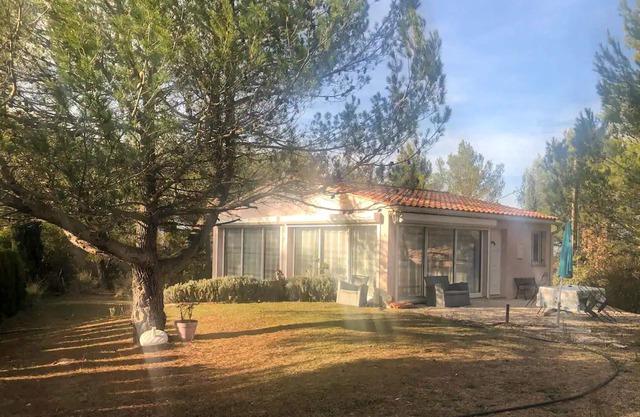 3 bedroom cozy home in Meyrargues