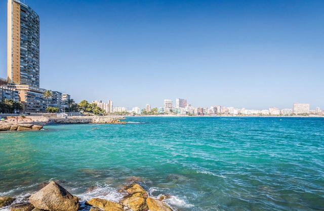 3 bedroom accommodation in San Juan de Alicante