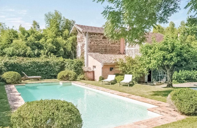 3 Bedroom Gorgeous Home In Arjuzanx