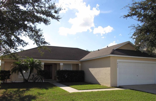 3 Bedroom, Lake View with South Facing Pool