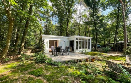 3 Bedroom Lovely Home In Holten