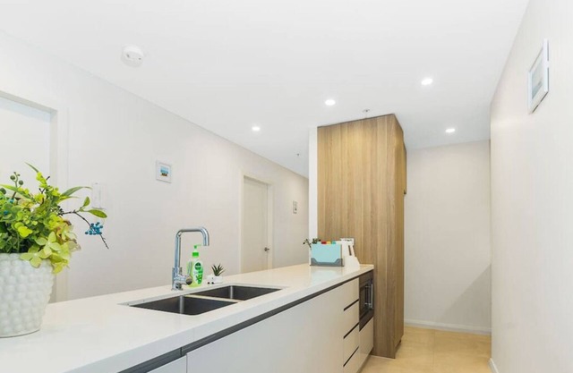 3 Bedrooms apartment located in Arncliffe