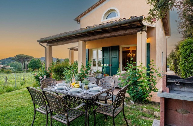 3 Bedrooms Farmhouse with Shared Pool in the Fattoria Sardi Wine Resort in Lucca