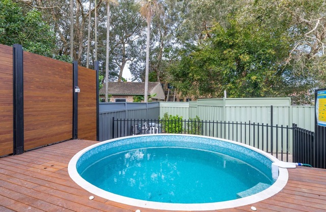 3 Davidson St - pool , air con, Wi-Fi and pet friendly