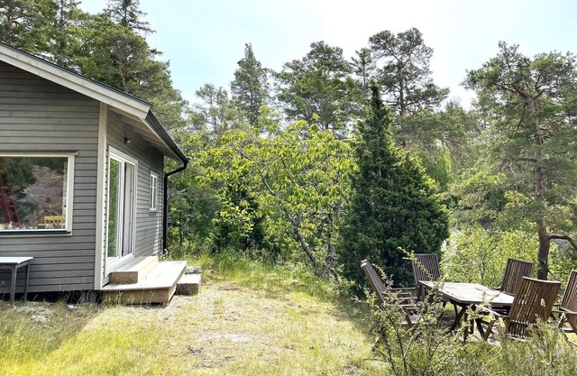 3 person holiday home in UDDEVALLA