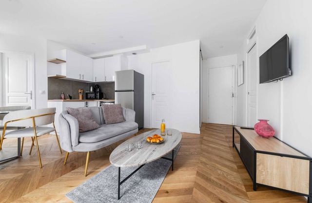 3 pieces 55m2 proche metro - Paris 15 - 4P