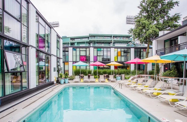 3 Retro-vibe Units w/ Balcony! Parking, Onsite Pool, Garden! Near Inman Square