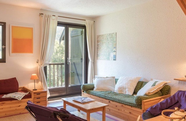 3-room apartment for 7 with parking in Monêtier-les-Bains