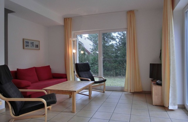 3-room apartment with 2 floors, 2 bedrooms in a quiet location for 6 pers. with WLAN -