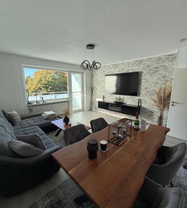 3-room apartment - near airport & Hamburg