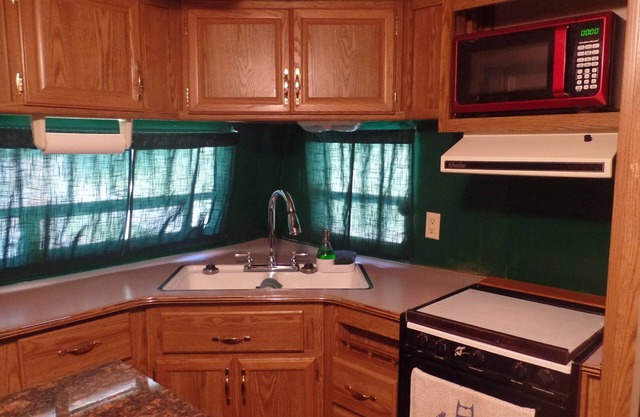 30 foot camper/Tiny home conversion (knoxville)