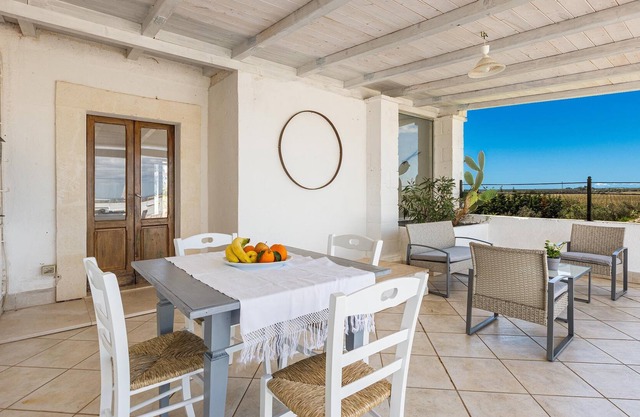 3003 Masseria Surani Grande- Appartamento Sinistra by BarbarHouse