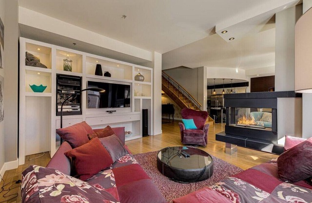371102 · Les Immeubles Charlevoix 371102
