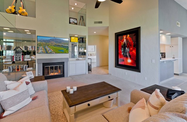 3B/2Ba In PVCC. Lake & Mountain View. Pool/Spa View Discount for 28+ day booking