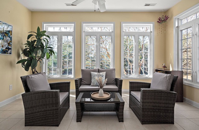 3BR Coastal Retreat – Weekly & Monthly Rentals Available!