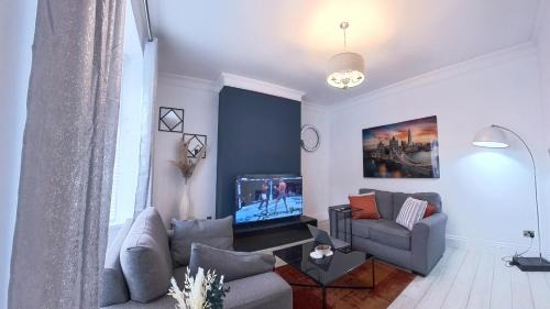 3br Ironside Urban Luxe Retreat, FREE parking