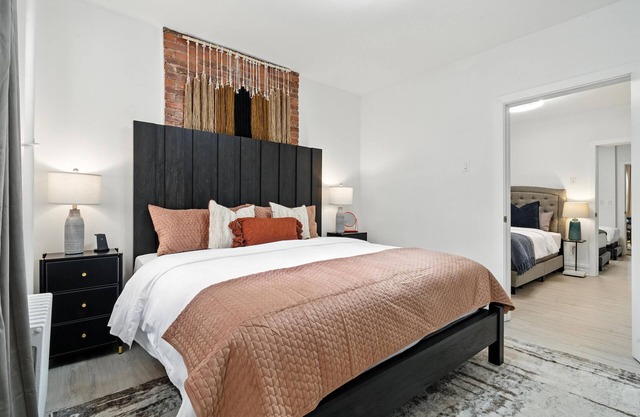 3BR + Parking Privado y WiFi Rápido Cerca MetLife