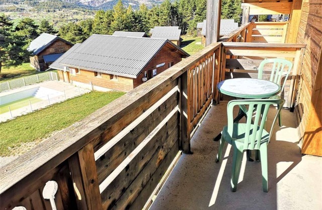 3rd floor, balcony, parking, tv, ski locker, 36m², La Joue du Loup