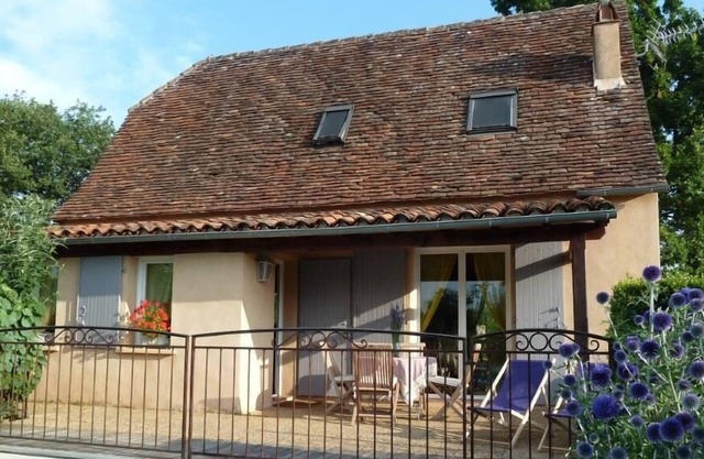 4/5 character house with private pool in Loubressac, medieval village