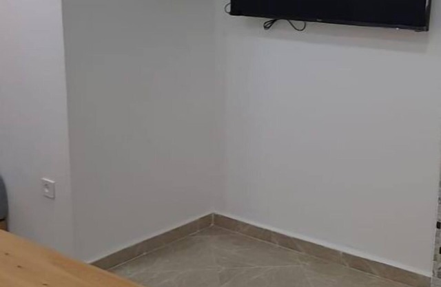 4:ain el Turck Superbe Appartement en Résidence