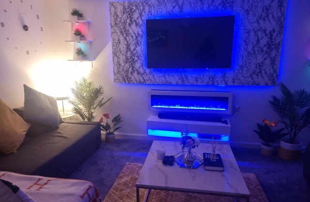 4 bed new build with double sofa bed as 4th bed