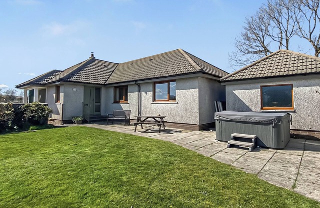 4 bedroom accommodation in Banavie, near Fort William
