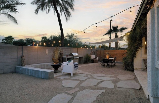 4 bedroom private retreat in the heart of downtown