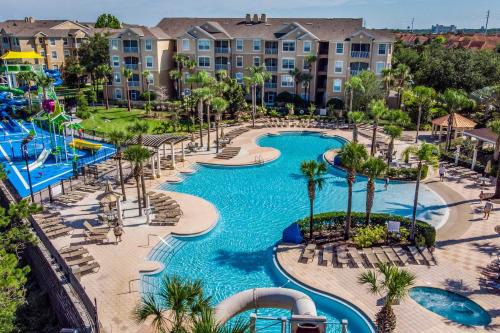 4 Mi to Disney Family-Friendly Resort Getaway!