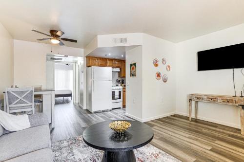 4 Mi to Surprise Stadium Condo with Pool!