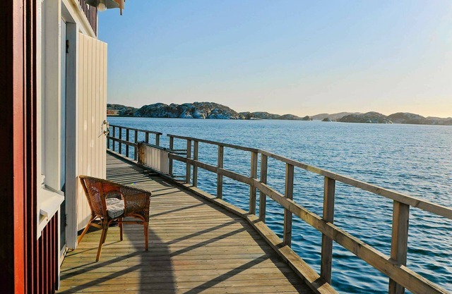 4 person holiday home in SKÄRHAMN