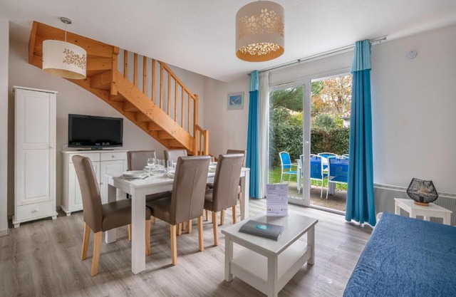 400m de la plage des Sables d'Or - Maison pour 8