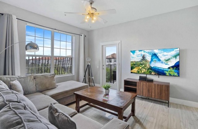 4102 Orlando Getaway 3bd 2ba Apt 409
