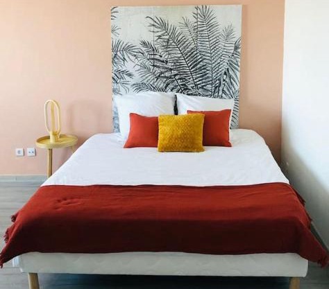 42m2,lumineux,au pied de la gare ,parking gratuit