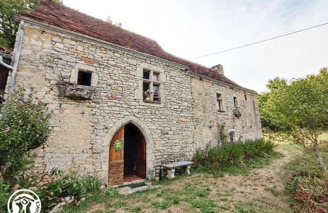 46g12089 - Maxou - Gîte