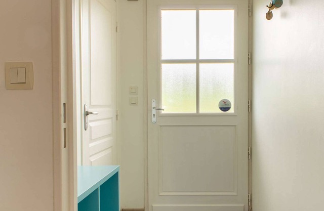 485 - Small house about 500 meters from the beach