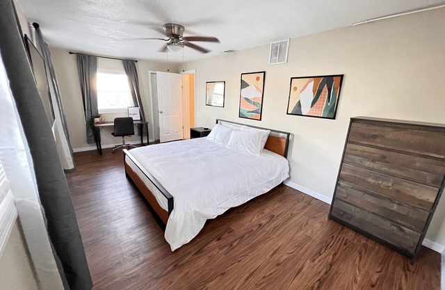 4BR W/2 King Beds - 7Min From Speedway & Beach