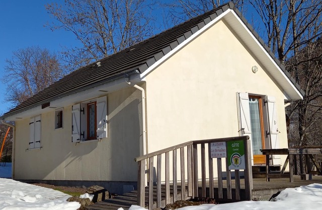 4kms from the Super Lioran resort. Auvergne Cantal