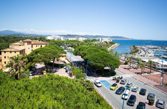 4P34 Seafront, 4/5 rooms, panoramic sea view