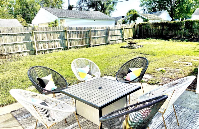 5.5 miles to Notre Dame